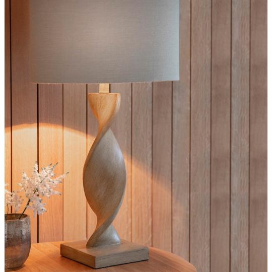 csavart fahatasu skandinav stilusu len asztali lampa vilagitas haloszoba nappali hangulatfeny kulonleges cottage country design keleties.jpg